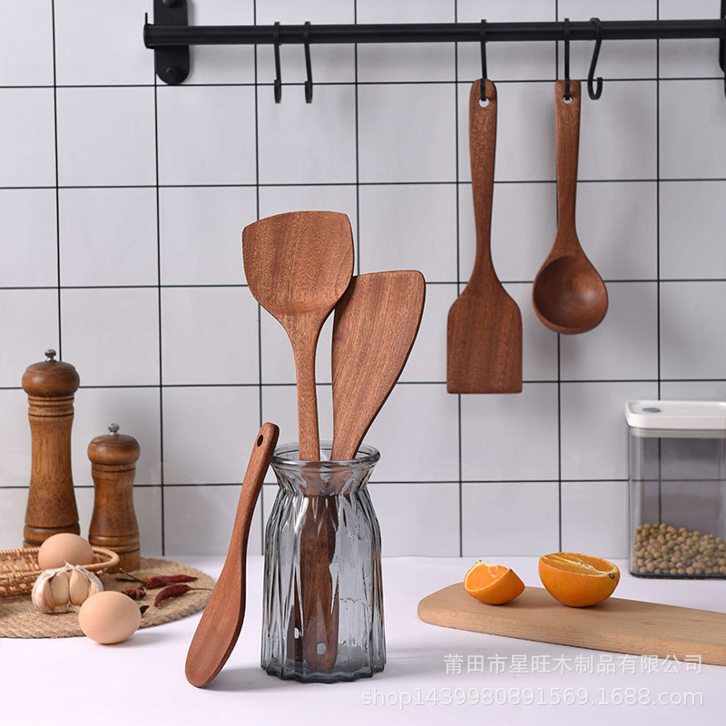 Venta directa de fábrica Ébano no herido espátula anti-escaldado cocina espátula de madera sin pintura cuchara de sopa de madera sólida sin cera gran cantidad Conghou