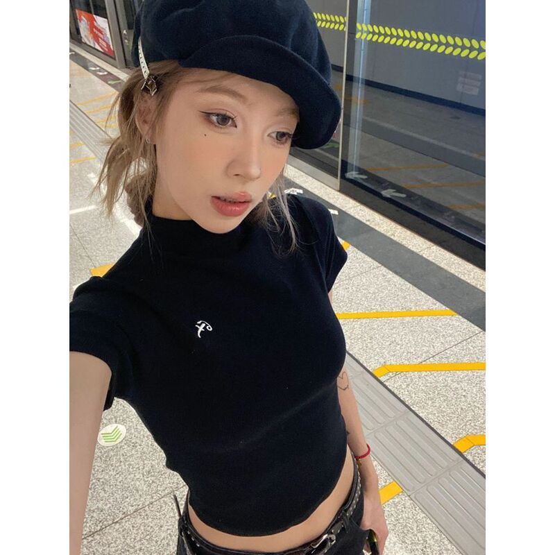 Pure Cotton Spice Girl Half-high Collar Embroidered Top Women's Summer Short-sleeved Tight Navel-exposed American Shoulder Short Top