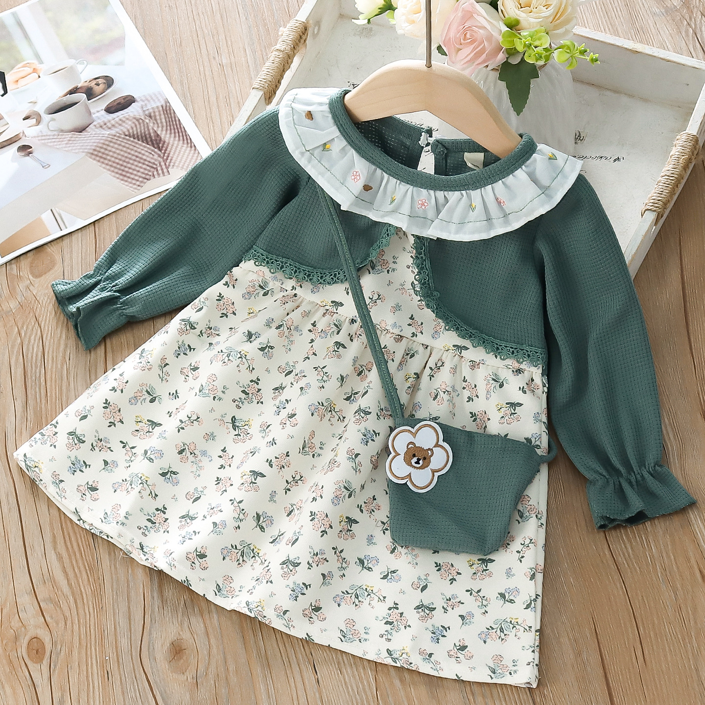 Baby Spring and Autum Dress Girls Autum 2025 Princess Dress One Year Old Baby Outer Wear Skirt Floral Korean Style Foreign Style