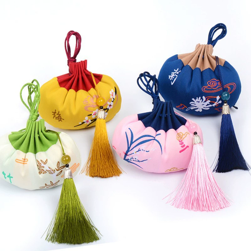 Оптовая продажа фабрики Саше пустая сумка логотип предприятия антикварная вышивка Саше Слива Орхидея Бамбук Хризантема четыре джентльмена Саше