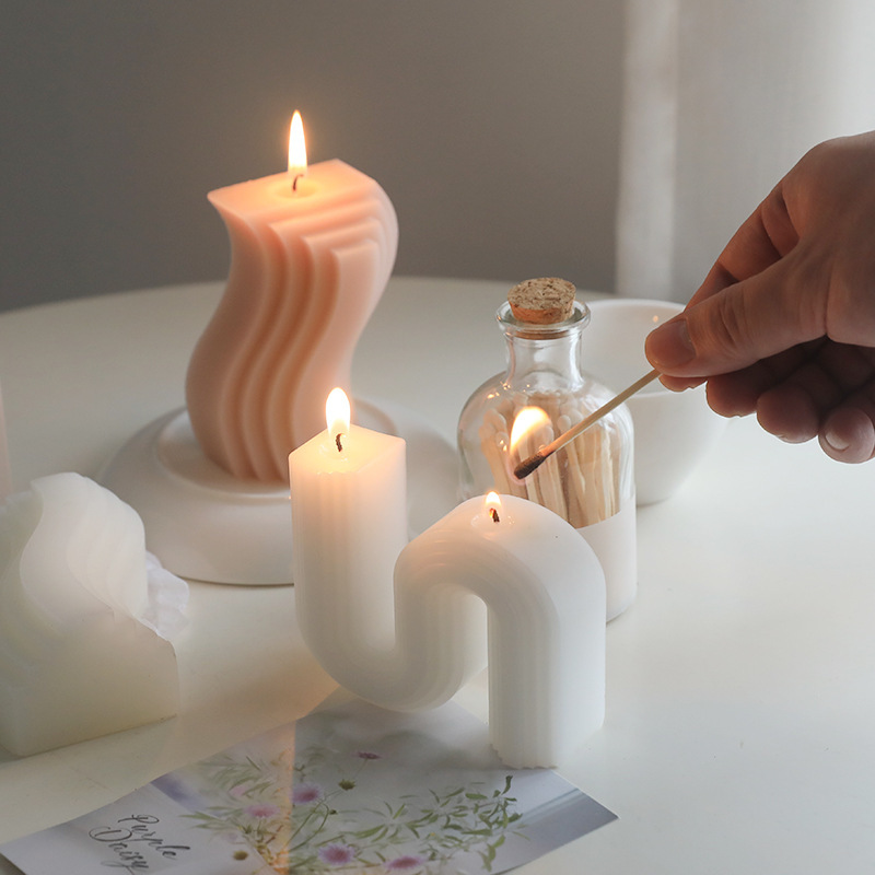 S-shaped Candle Art Home Furnishings Small Objects Decorative Aromatherapy Candle