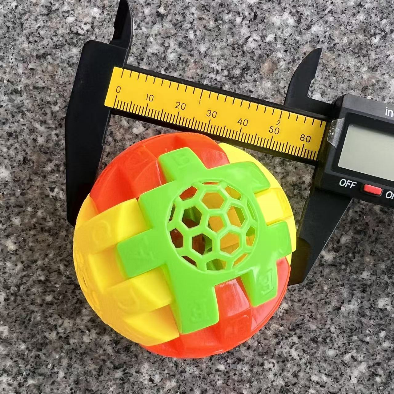 22d0b49ee5dad8391770c8ff34ee19