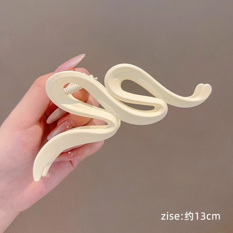 秋冬咖色毛绒抓夹后脑勺发量大鲨鱼夹高级感大号发夹复古气质头饰|undefined