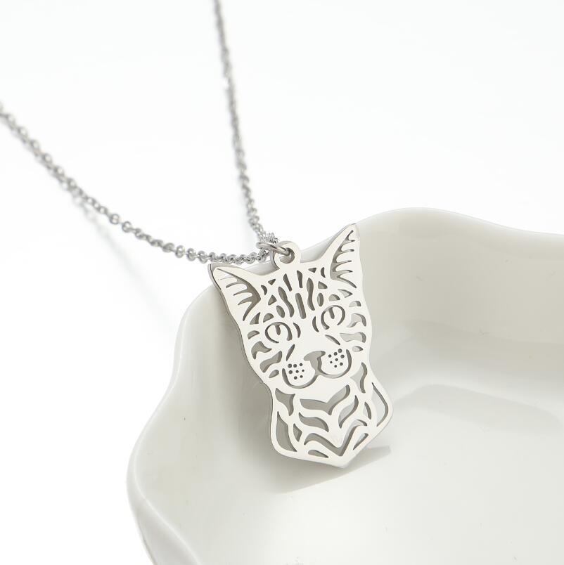 1 Piece Fashion Cat Titanium Steel Pendant Necklace display picture 3