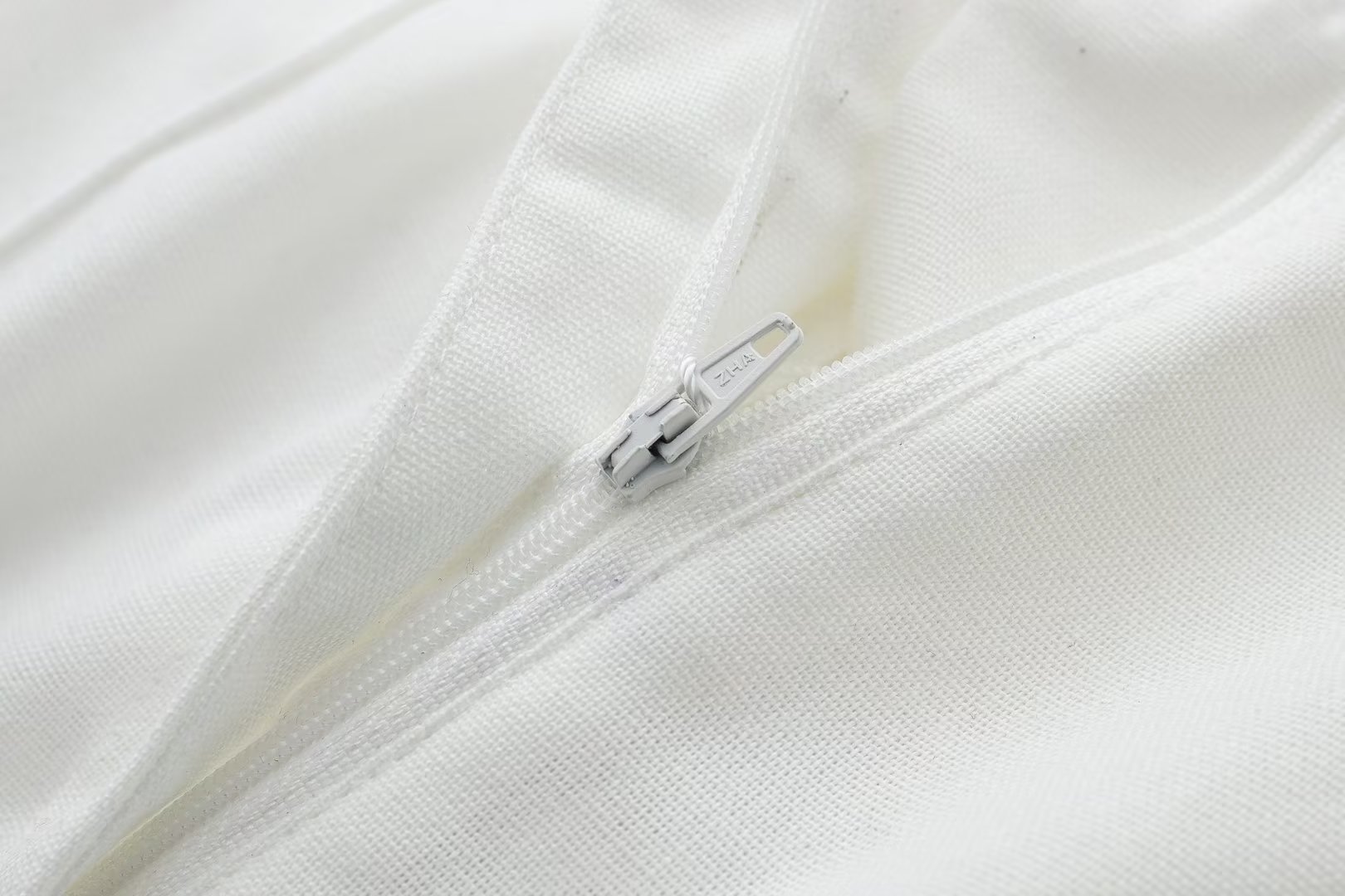157g Weight Long Sleeve Sleeve Length Viscose fiber Fabric Type Pants Sets Sets Type 3 Pieces Set Quantity Daily Occasion Turndown Neckline Regular Fit Fit Type Solid Color Pattern Summer, Spring Season Women's Gender Business, Classic Style Style Women's Long Sleeve Blazers Business Classic Style Solid Color 72