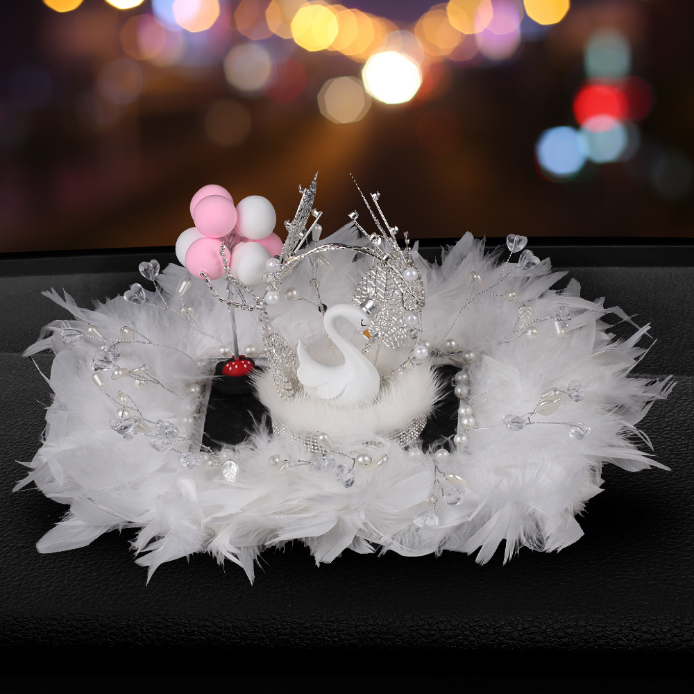 Nuevos artículos de automóvil de alta calidad decoración creativa cisne encantadora diosa pluma coche de globo decoración mujer