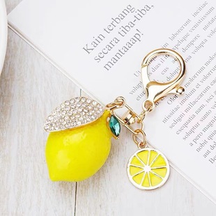New Creative Alloy Rhinestone Fruit Lemon Car Keychain Bag Pendant Couple Key Chain Gift