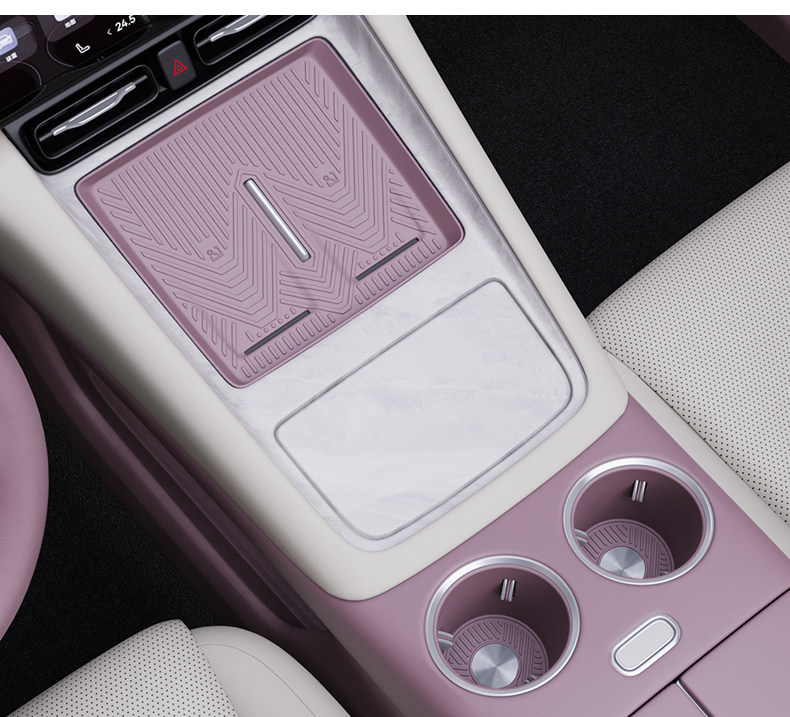 Suitable for the AITO M6 wireless charging silicone mat, car anti-slip mat, eco-friendly, odorless, lightweight, fits well, and is suitable for interior modification