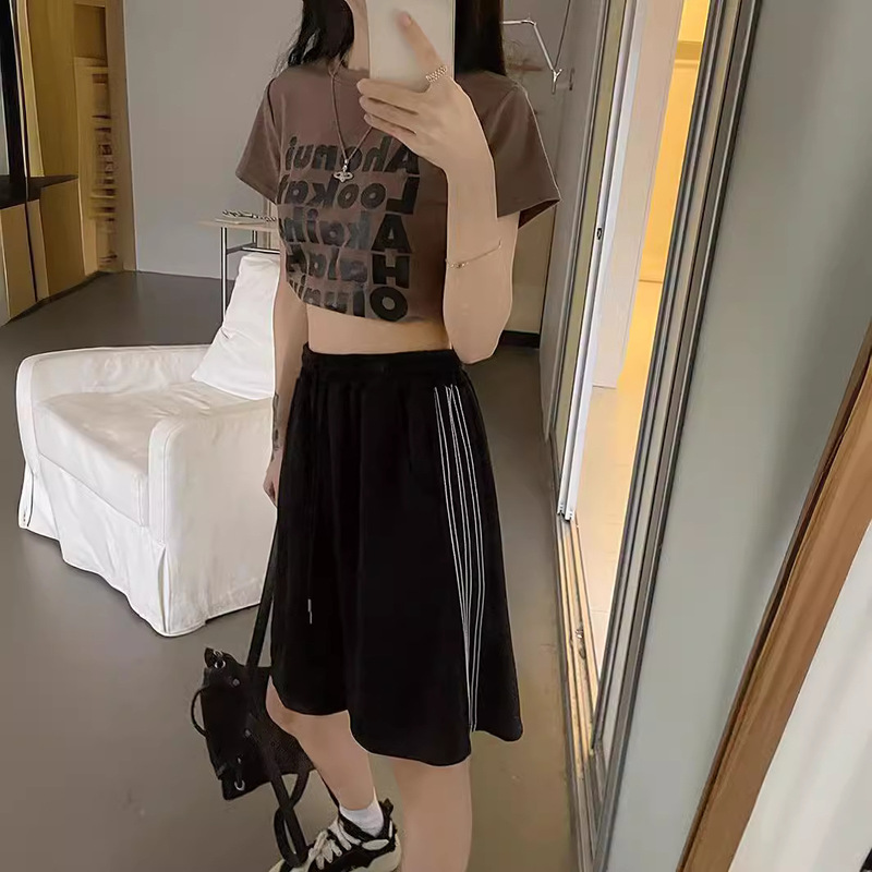 Spring and Summer New Striped Sports Shorts Women's Small Wide-leg Pants Half-length Loose Knee-length Pants Neutral-style Half-length Pants