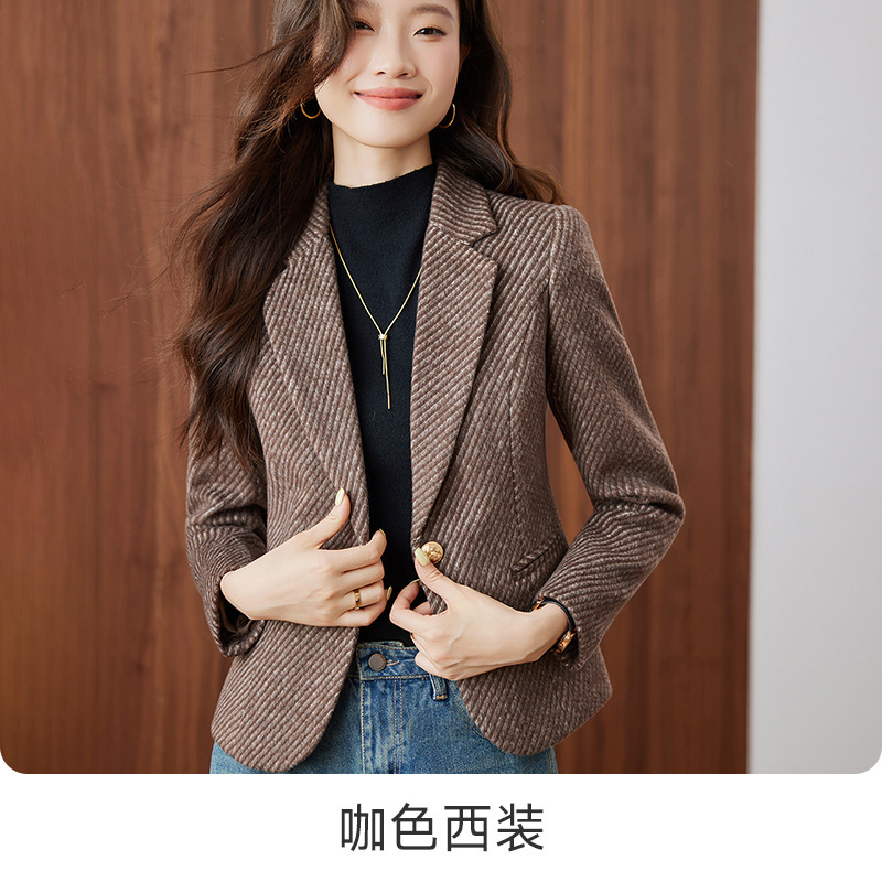 咖色条纹西装外套女2025新款秋季气质修身小个子毛呢秋冬西服上衣|undefined