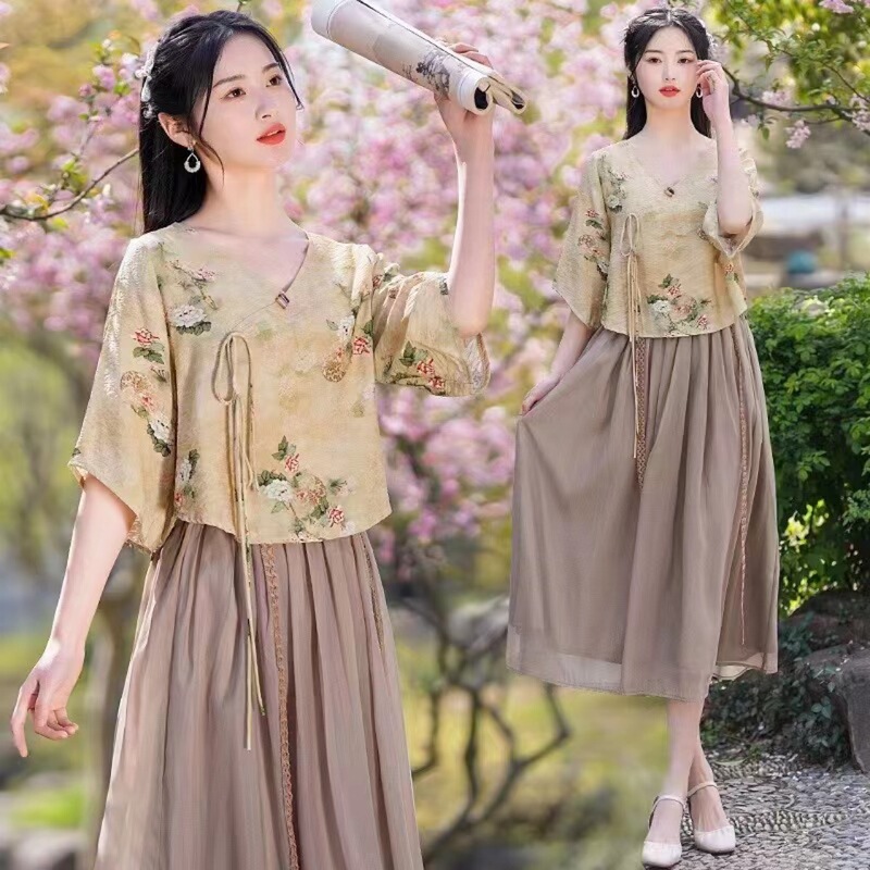 Retro Printed Modified Cheongsam Top, Traditional Ethnic Style Two-Piece Tea Dress Set, Direct Sales from the Manufacturer, Hanfu