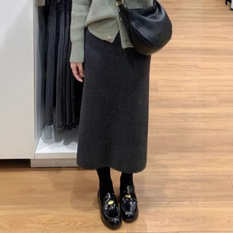 Wool Knit Skirt for Women 2026 New Autumn and Winter Style, Mid-Length, Thickened, Hip-Hugging Winter Skirt, A-Line Long Skirt