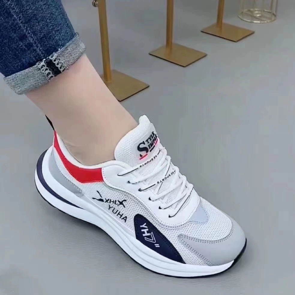 Summer sneakers for beloved for men and women, fashionable trend casual footwear for leisure, breathable sports shoes