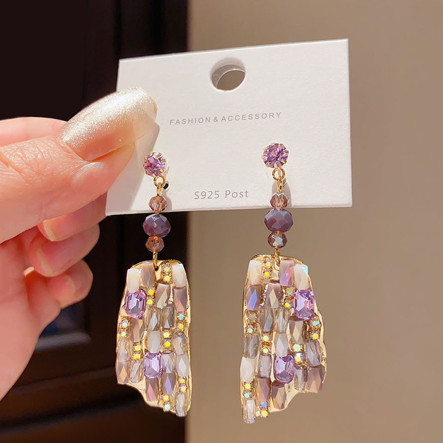 Aguja de plata con diamantes de cristal pendientes de bordilla estilo nacional pendientes de temperamento pequeño ligero lujo de alta calidad industria pesada exageración pendientes