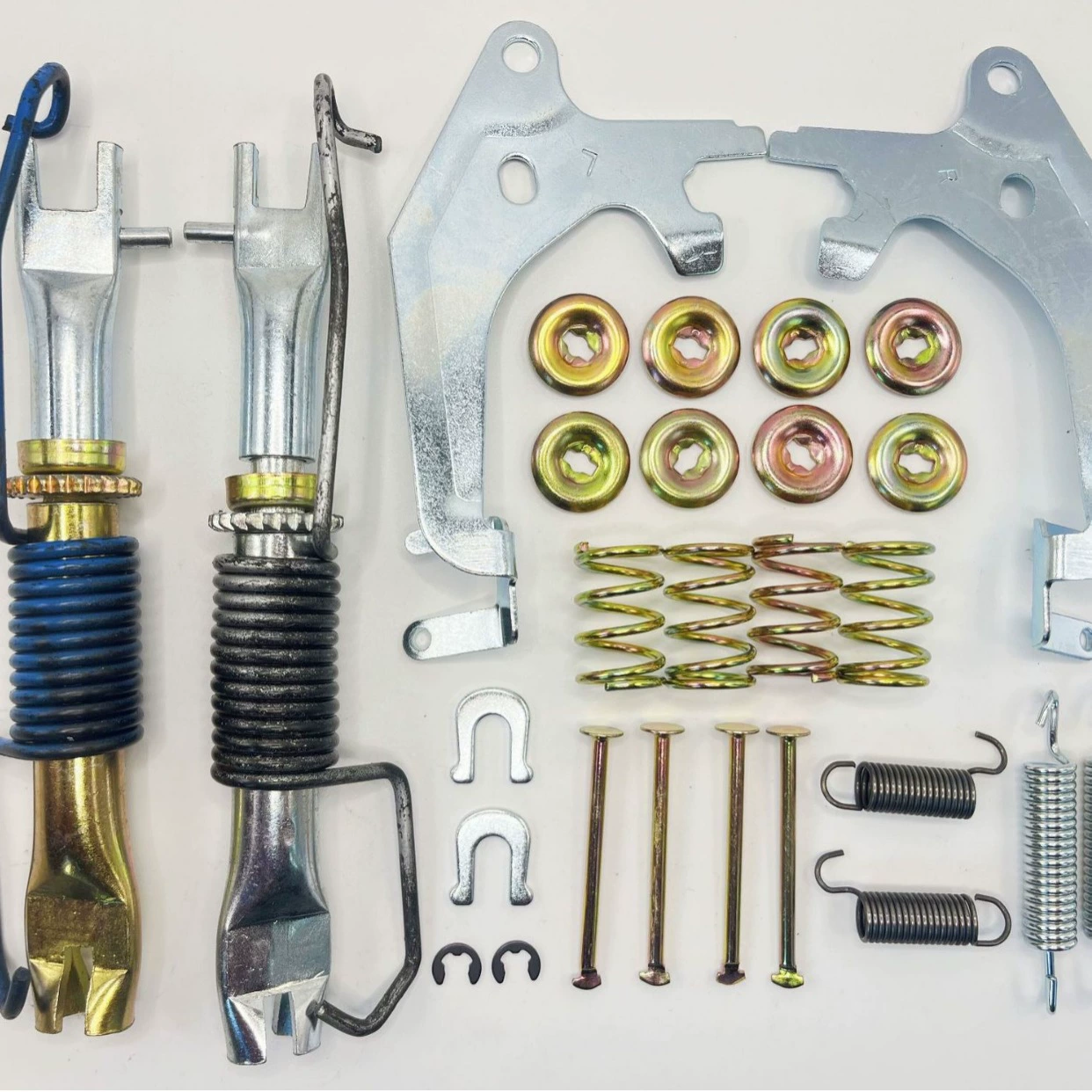 Подходит для ремонтного комплекта суппорта тормозной колодки Toyota landkuroze 47061/2-60030/20 L/R