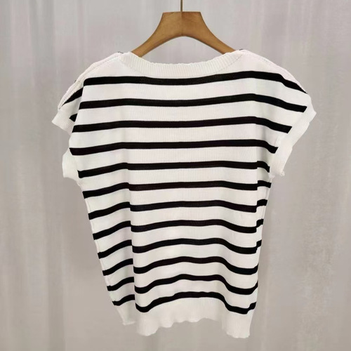 Women's 2025 Summer New French Chic Striped Loose Buttoned Cropped Sleeve Round Neck Knit Top