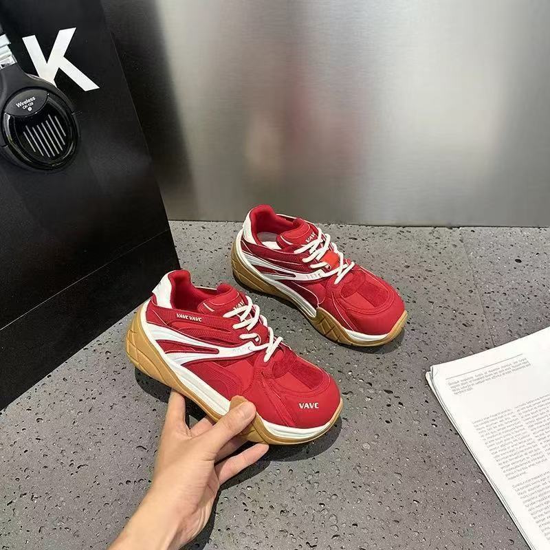 2025 Autumn New Fashionable Dad For Women, Thick Sole, Height Increasing, Lightweight, Comfortable, Versatile, Sports_vogvips.com