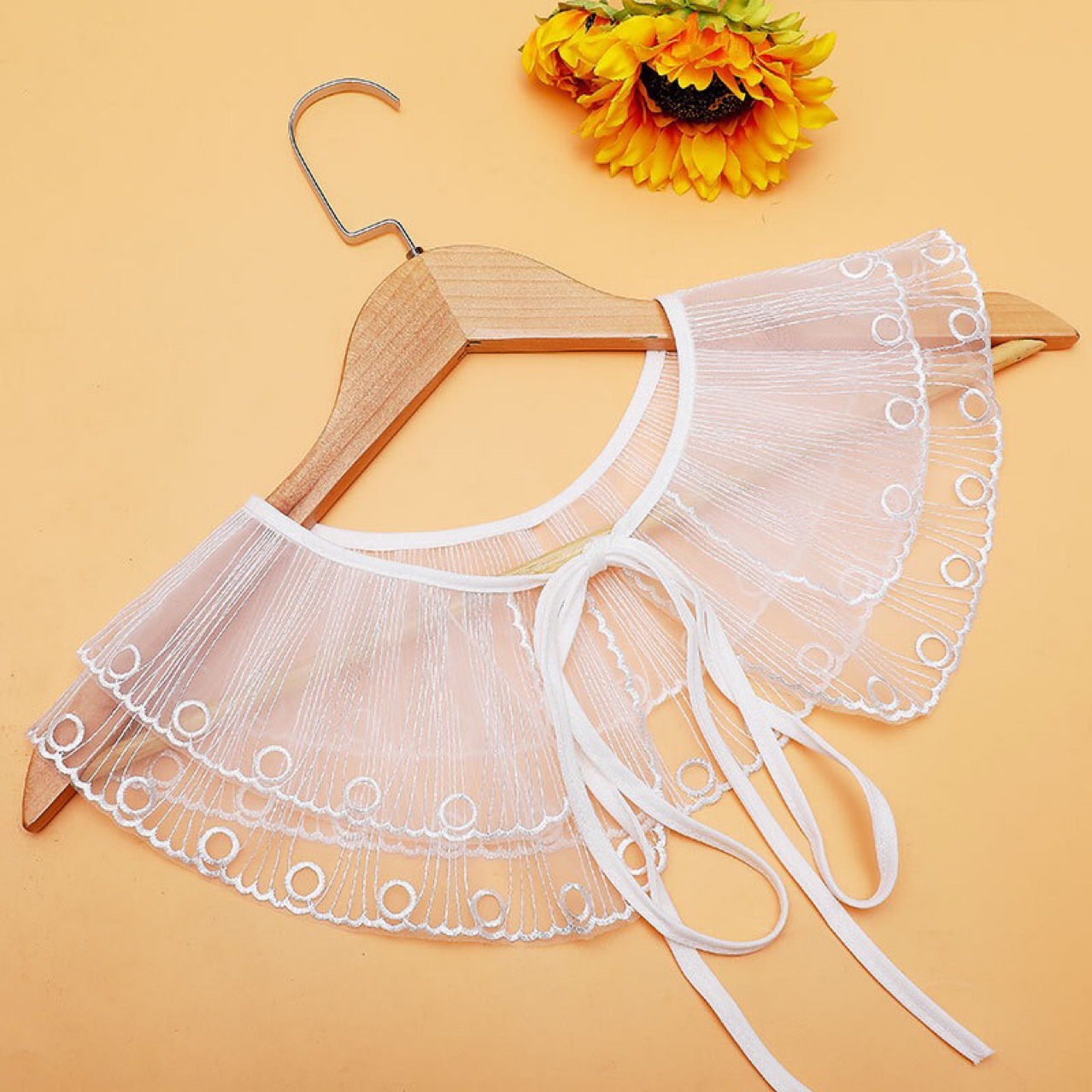 Fabricante al por mayor nuevo collar bordado collar falso de mujer con lazos acabados decoración de arco transfronterizo