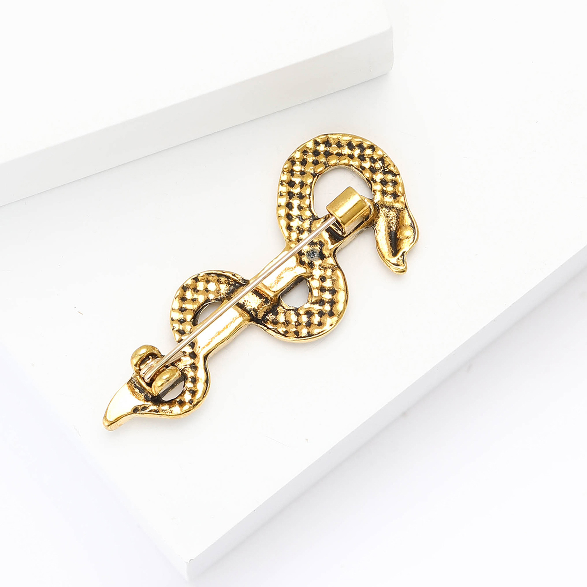 Lady Style Lady Pin Snake Alloy Enamel Unisex Brooches