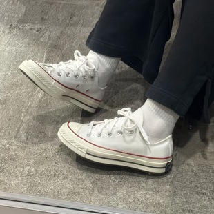 ���＃ԭ1970s����Ь����͎���H�\�Ӱ�Ь�з���͸��У�@ŮЬ��