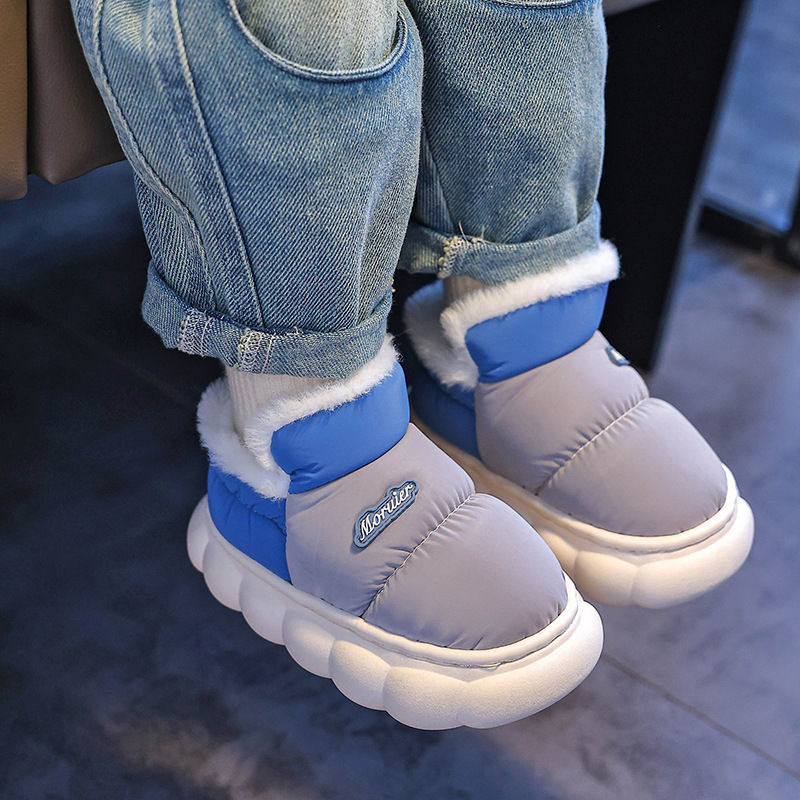 2024 nuevos zapatos de tacones de invierno para niños, niños y niñas, zapatillas de algodón cálidas y impermeables para bebés fuera de casa