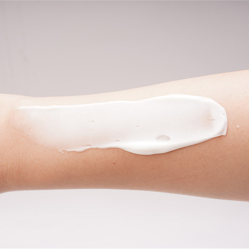 Na'ao's new hyaluronic acid squalane soothing repair cream, hydrating skin cream, can repair sensitive muscles and bean muscles.