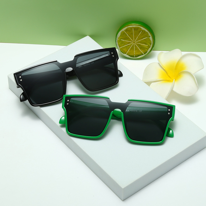 Children's glasses wholesaler 2024 new style unisex baby sunglasses for boys and girls, large frame, sunshade and sun protection sunglasses