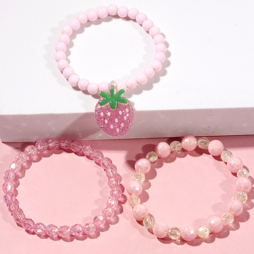 Cute Strawberry Plastic Beaded Bracelets display picture 3