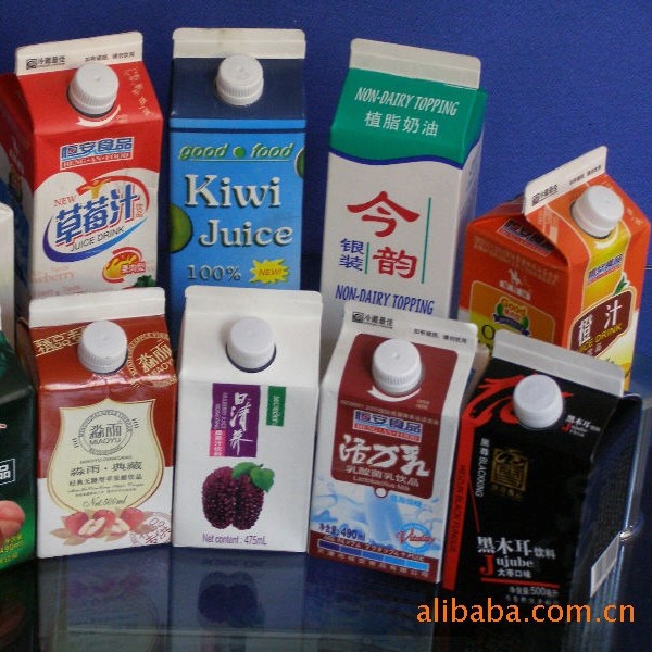 屋顶形纸盒包装机，饮料灌装设备，饮料生产设备，屋顶包设备