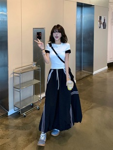 ���ƴ�Ӷ���ڰוr��ȹ��С���OӋ�а���ȹ���bŮ��ɫ�������³�