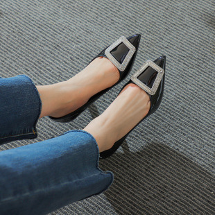 31-44��С�a��Ƥ���^�\�ڼ����߸�Ь��荰ٴ��@�݆�ЬŮ