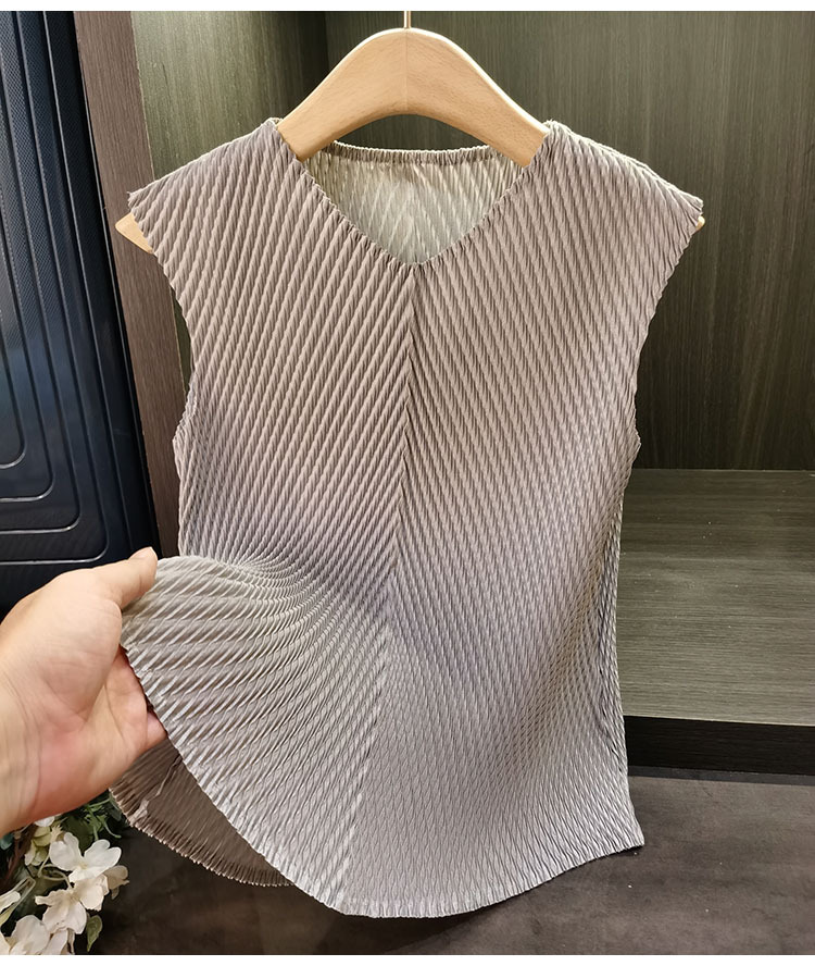 Áo thun ngắn tay cổ chữ V xếp ly vảy rồng đơn giản, thanh lịch đa năng, thiết kế tôn dáng cho nữ mùa hè — Màu đen, Màu xanh lục nhạt, Màu hồng, Màu trắng chi tiết 11