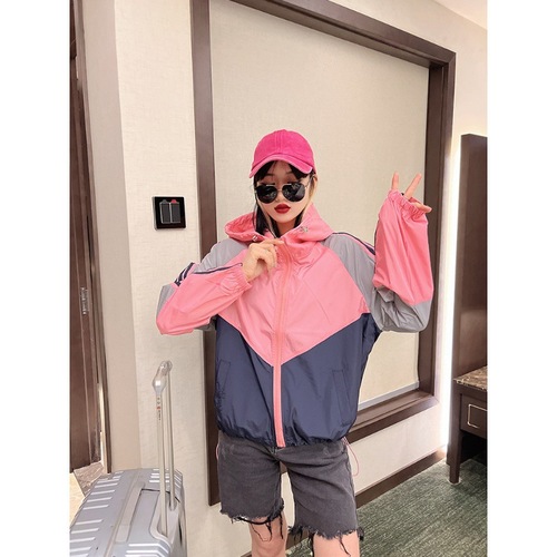 Stylish Colorblock Short-Sleeve Sun Protection Jacket for Women: Casual, Sporty, Outdoor, Lightweight, Hooded, Sun-Rainproof Outerwear