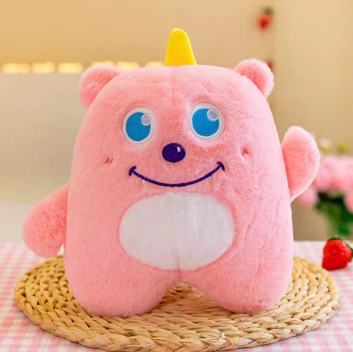 Peluche de 25 cm para máquina de agarre, muñeco suave ideal para regalos o eventos.