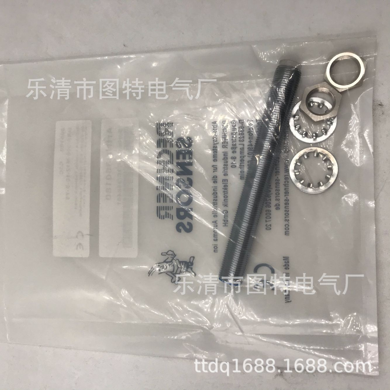 供应 全新接近开关MRS-300-M12-10-S-Y5实物图拍摄质保一年