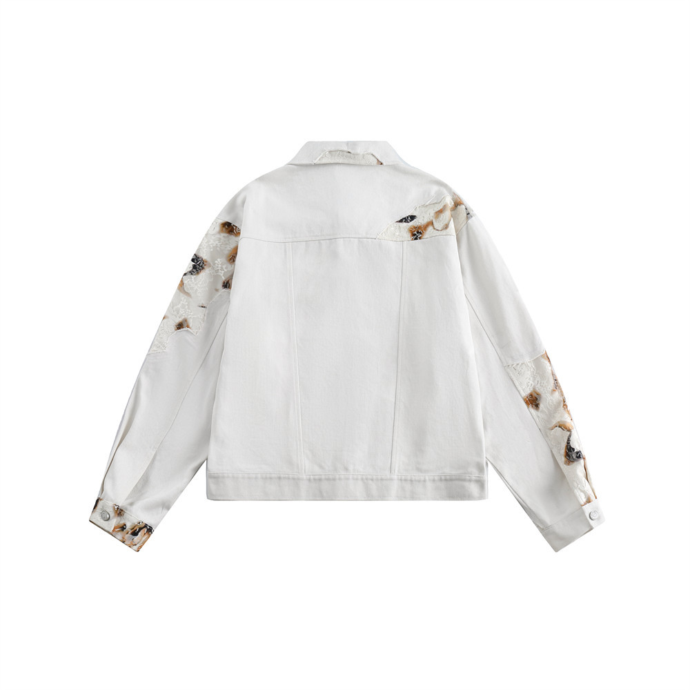 Veste ample en denim à empiècements de dentelle et patchwork, style tendance, pour homme, ornée d'un motif brûlé._voghion.com