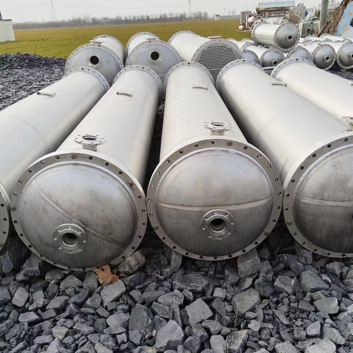 列管式冷凝器工业强制循环换热器多管程不锈钢冷凝器