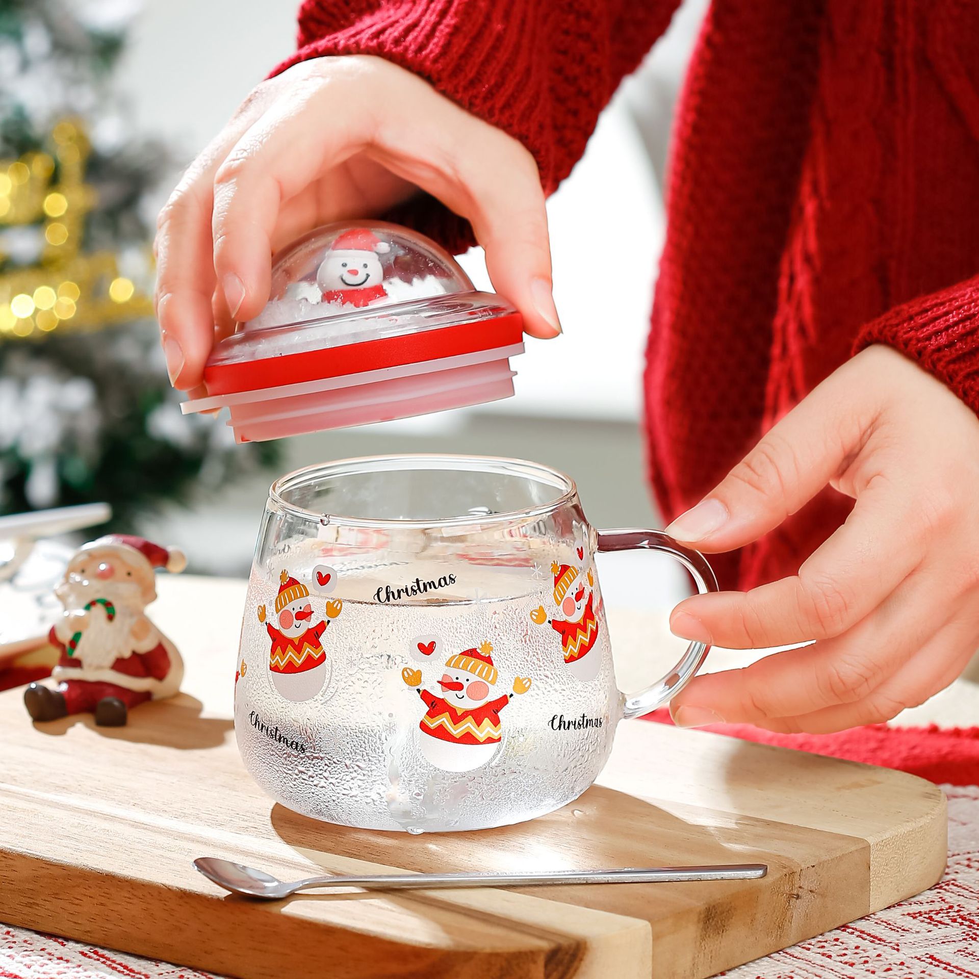 Dibujos animados creativos personalizados de Navidad de vidrio taza de agua con tapa cuchara muñeca Linda taza de regalo de alta