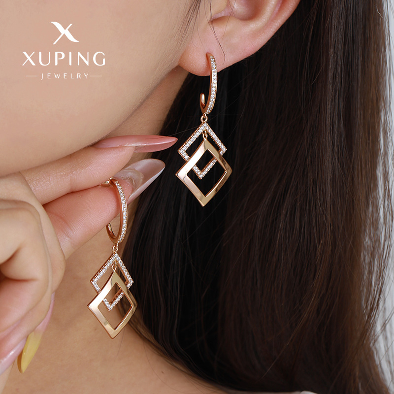 Pendientes de temperamento de circón cuadrilátero de doble capa en forma de diamante geométrico de nuevo estilo Xuping, diseño de nicho, pendientes de personalidad de moda