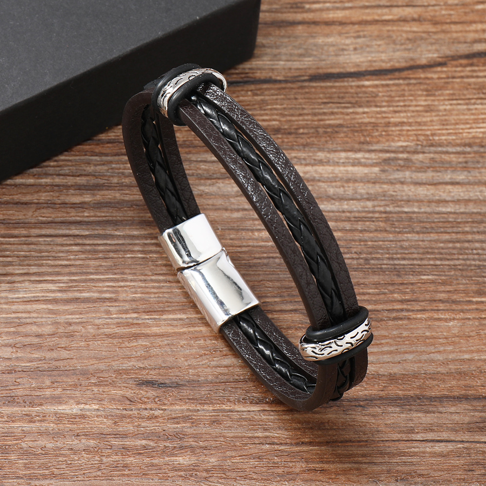 Geometric Pattern All Seasons Season Retro Classic Style Geometric Pu Leather Alloy Men's Bracelets Men Cord & Leather Bracelets