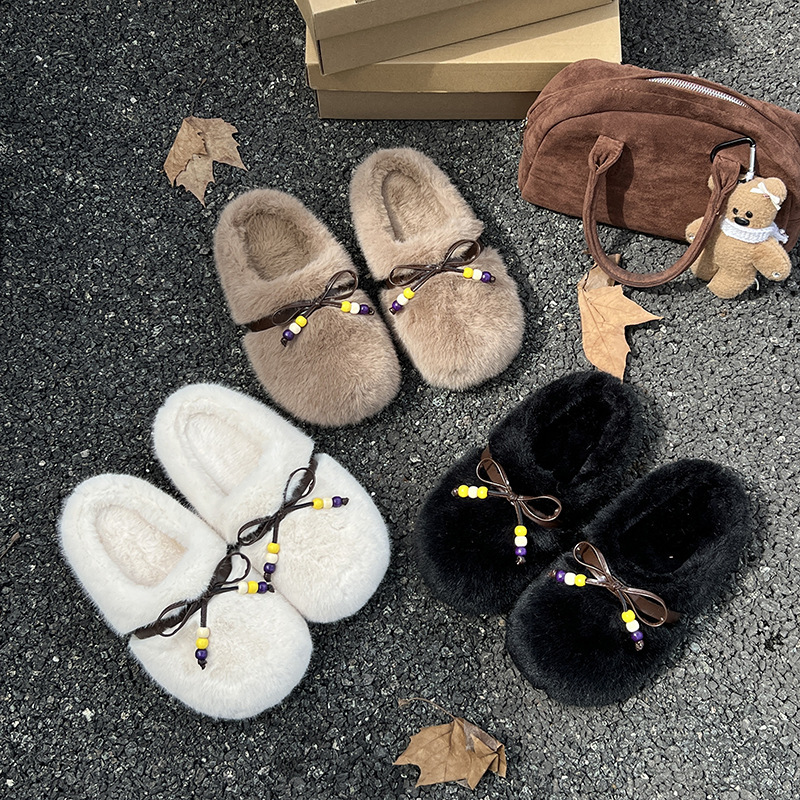 Beaded ~ Niche Cute White Furry Slippers for Women to Wear Outside 2025 New Autumn and Winter Warm Toe-Cap Cotton Slippers
