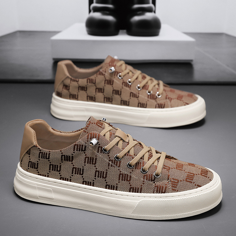 Primavera nuevos zapatos de panel de tela transpirable de cuatro estaciones para hombres, zapatos blancos casuales de todo fósforo para estudiantes de moda, zapatos deportivos de moda para hombres