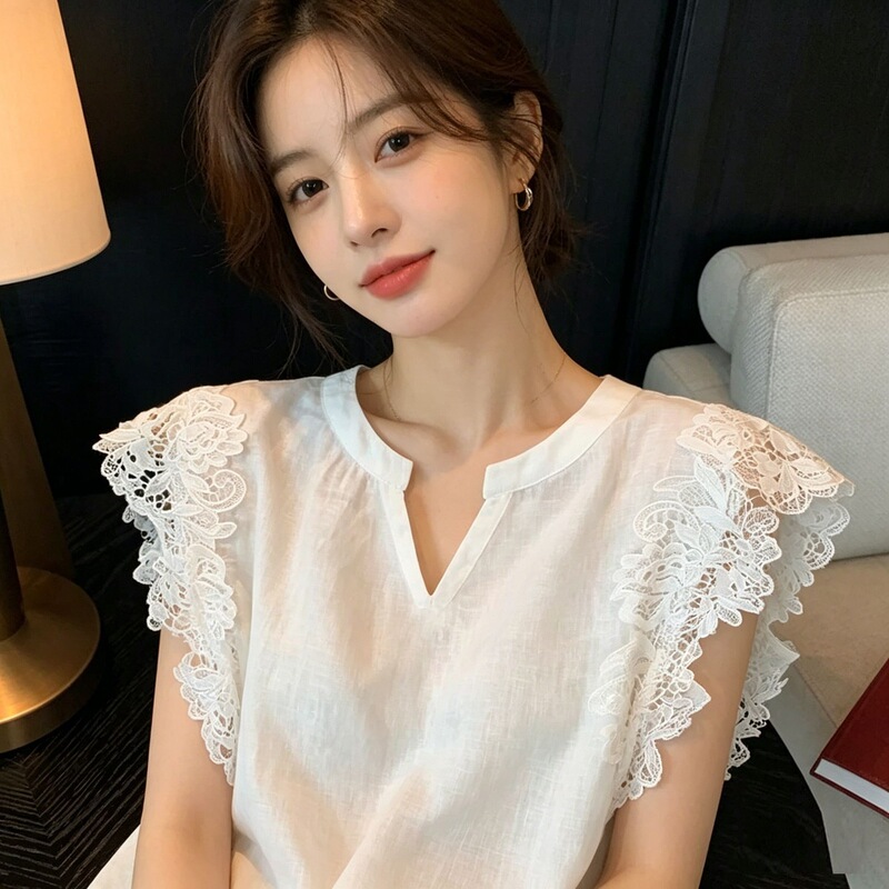 French Lace Patchwork V-Neck Sleeveless Shirt for Women, 2026 Summer New Design, Youthful Vest Top
