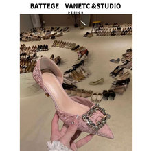 方扣水钻高跟鞋2025夏季新款中空粉色尖头细跟单鞋百搭礼服婚鞋女