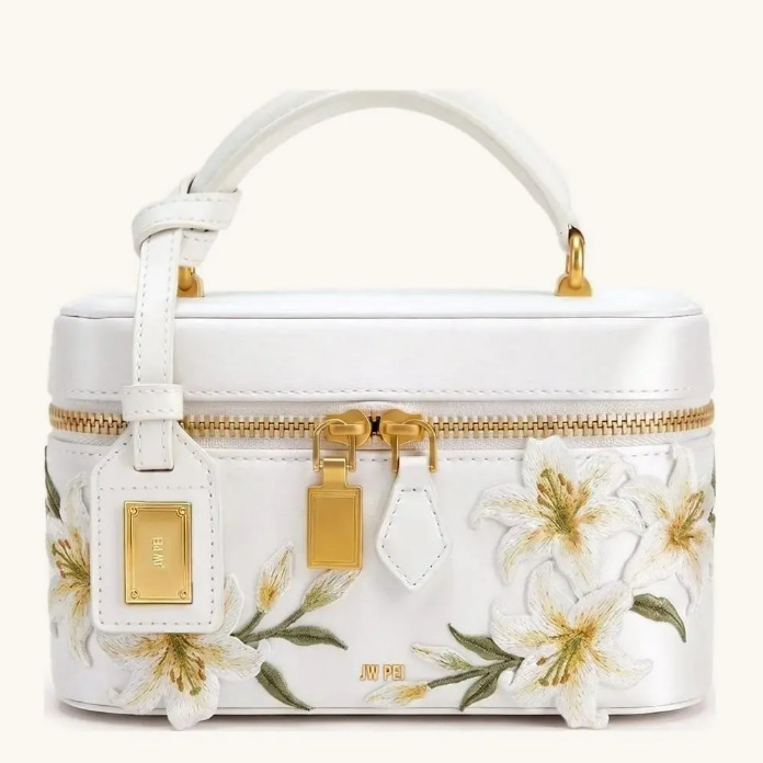 JW PEI niche designer handbag for women 2026 new model high-end makeup bag bridesmaid gift box bag fashion bag