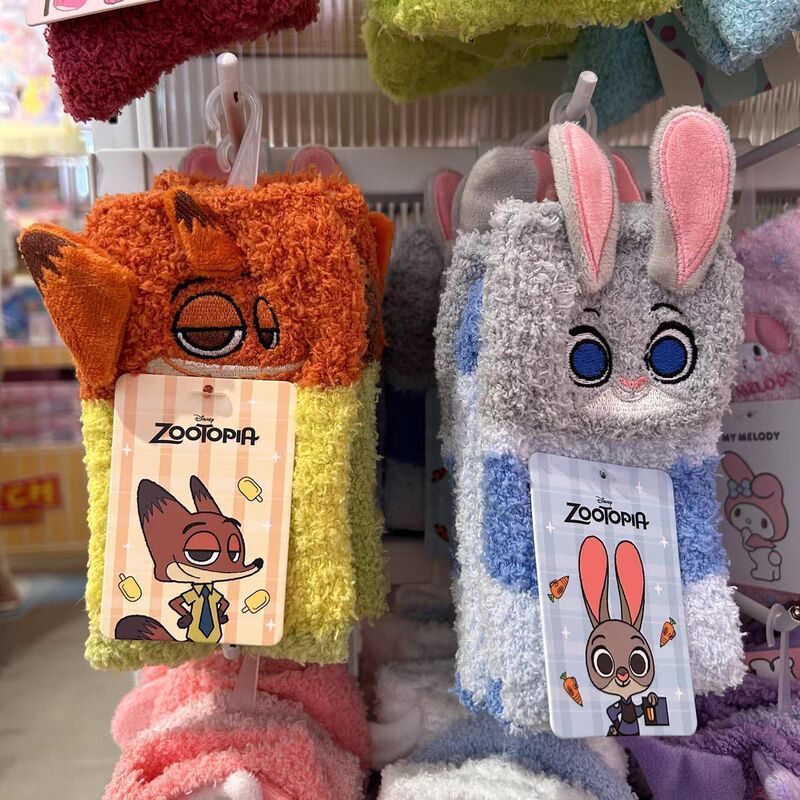 Miniso-Style Cute and Quirky Coral Fleece Plush Socks, Home Socks, Cartoon Warm Socks, Mid-Tube Fleece Socks, Sleep Socks