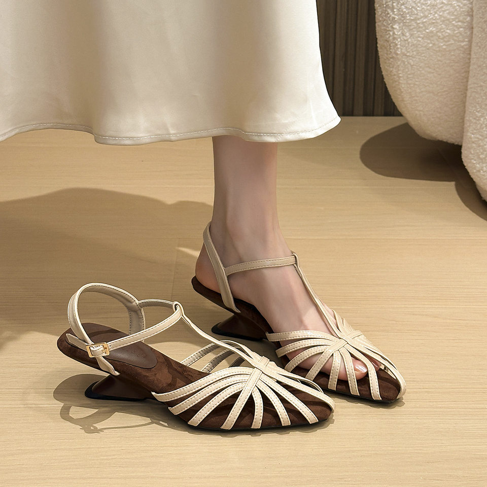 Giày sandal La Mã nữ quai ngang dệt phối gót xuồng mũi nhọn khoét hở gót — Màu be, Màu đỏ rượu