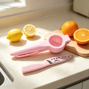�N������һ���ʊAˮ�������b�๦��ե֭��Ƥ���м���С����