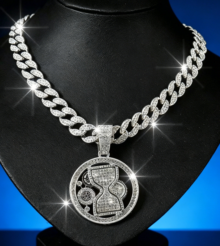 Reloj de arena de diamantes colgante de engranajes de cadena cubana calles europeas y americanas blingbling brillante símbolo de control de tiempo