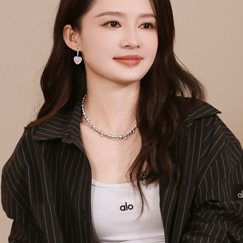 Flower and Youth: Same Style as Ma Sichun and Li Qin - Bubble Nebula Necklace, Light Luxury Niche High-End Clavicle Chain Accessory